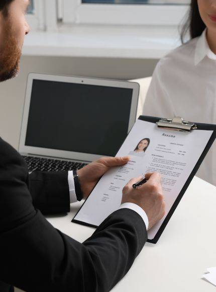 Temporärbüro für Basel Mitarbeiter suchen